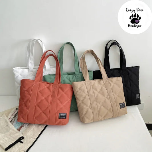Cloth quilted zippered totes